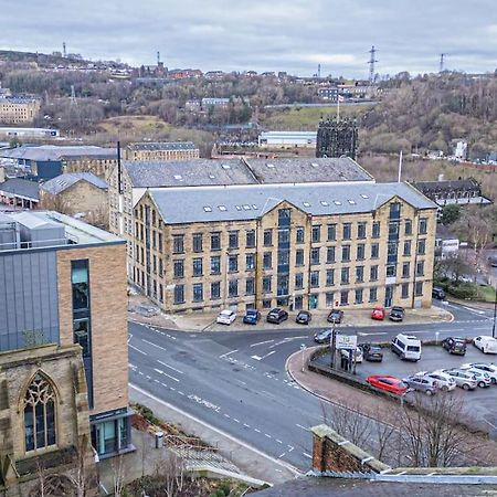 Chic Mill Conversion Beside Piece Hall & Eureka! Halifax Eksteriør billede